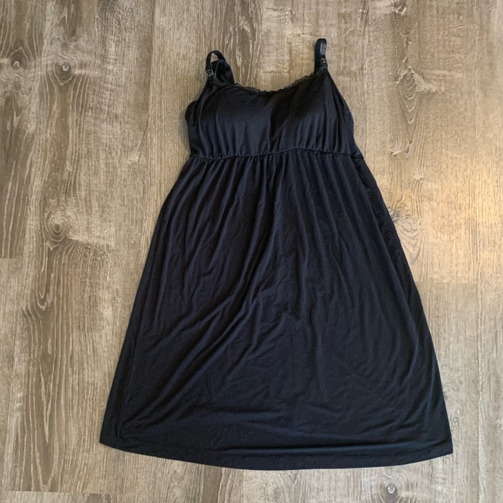 Nice maternity nursing nightgown